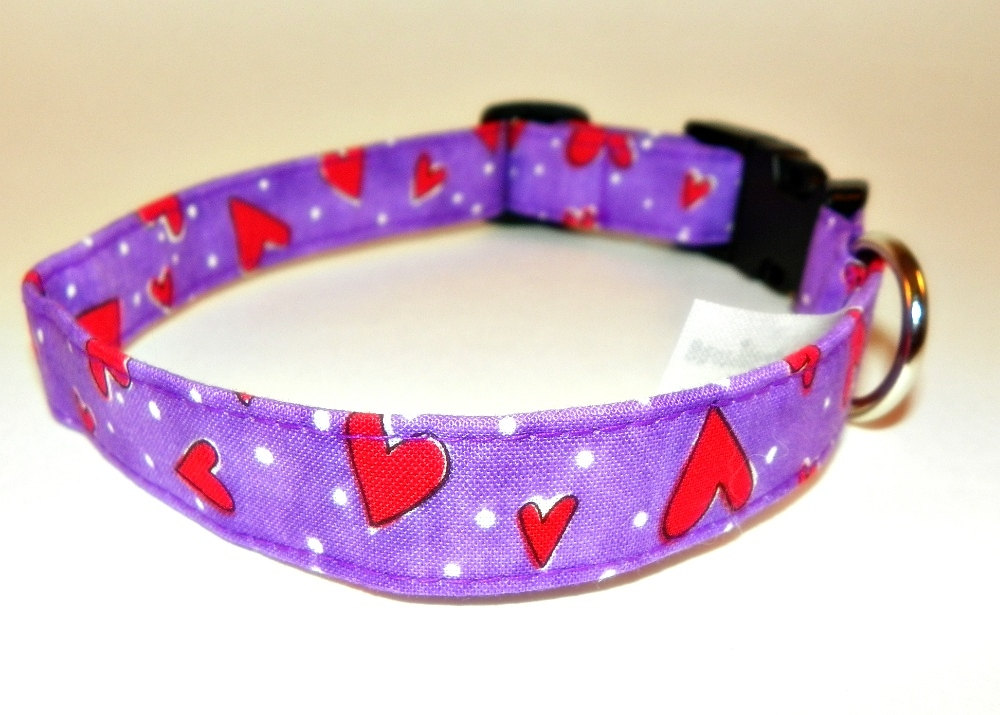 Purple & Red Dog Collar With Hearts Size Medium 12-19"