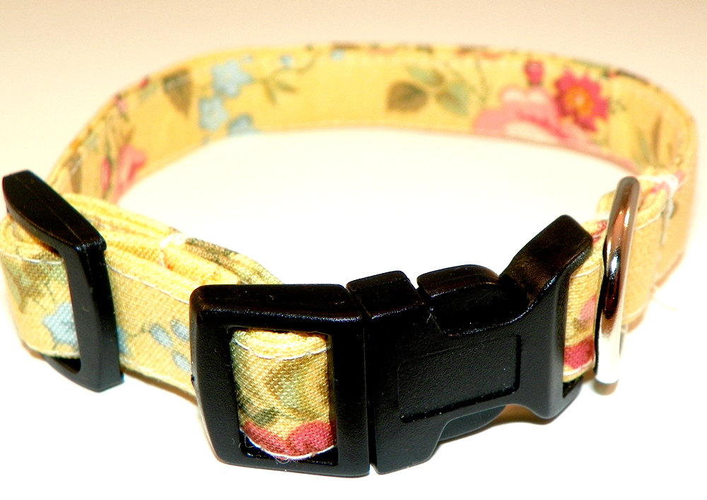 Floral Dog Collar - Yellow With Roses Size Xs 7-11"